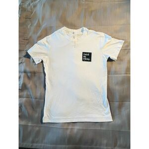 Men's Lululemon This is Yoga White Crewneck Tee Small Lyocell